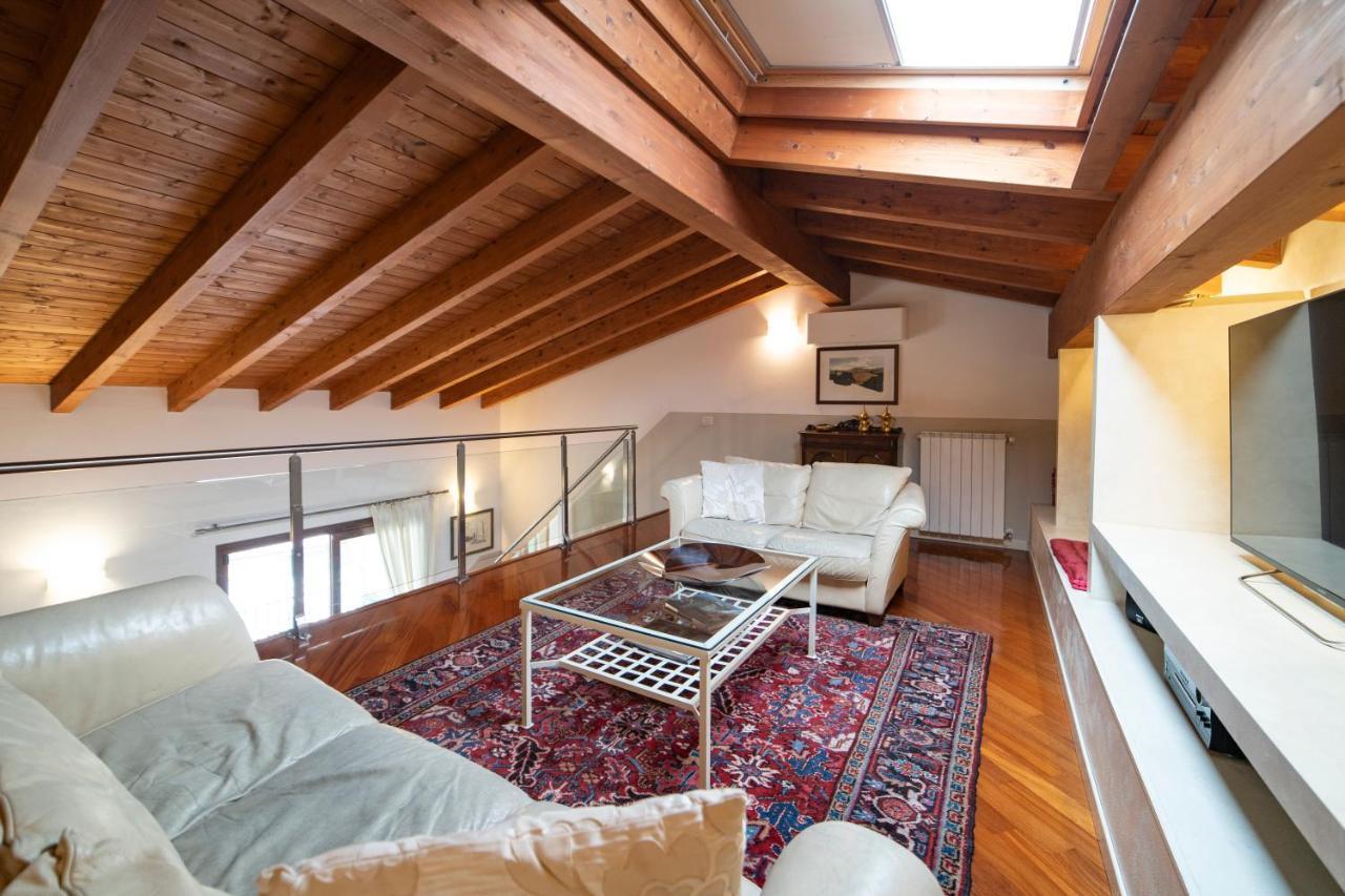 Romantic View House Apartment *